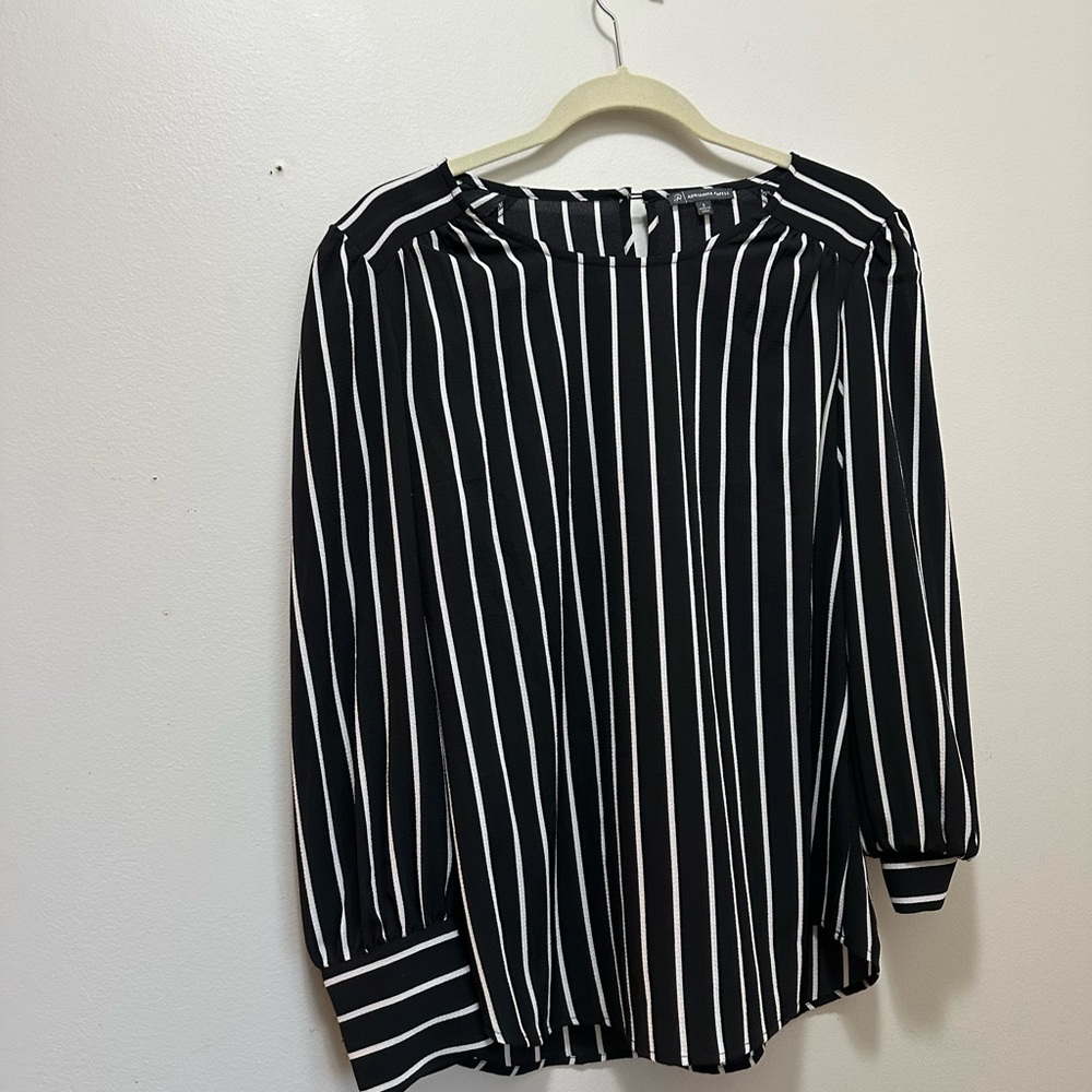 Adrianna Papell Black and White 3/4 Sleeve Relaxed Blouse Top